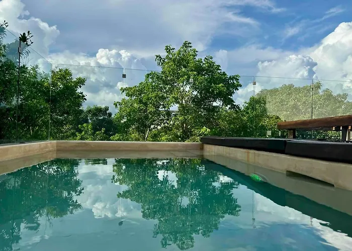 Kataluum- Luxurious Eco-chic Ph With Pool *