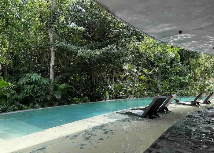 Villa Kataluum- Luxurious Eco-chic Ph With Pool